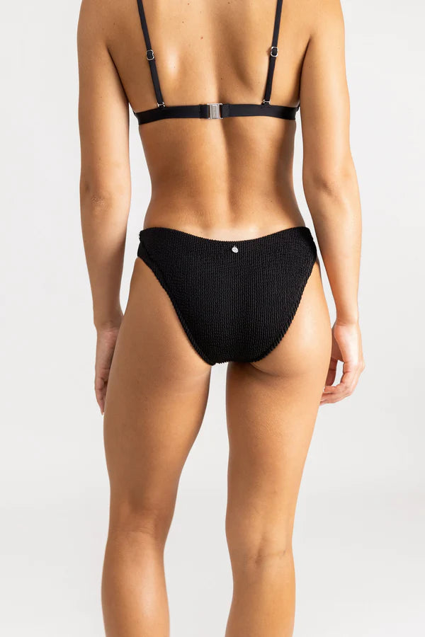 RVCA Women's Solid V Medium Bikini Bottoms Black - Freeride Boardshop