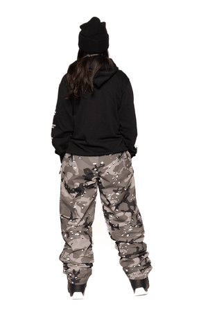 L1 Women's Krush Snowboard Pants Camo 2025 Women's Snow Pants L1 